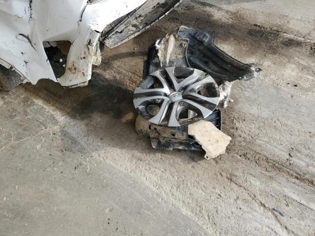 Photo 13 from auction – 2018 TOYOTA RAV4 LE with VIN 2T3ZFREV6JW468987