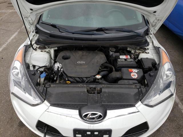 Photo 11 from auction – 2013 HYUNDAI VELOSTER with VIN KMHTC6AD1DU141601