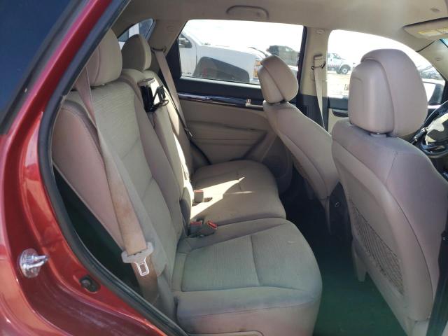 Photo 11 from auction – 2014 KIA SORENTO LX with VIN 5XYKTCA69EG423178