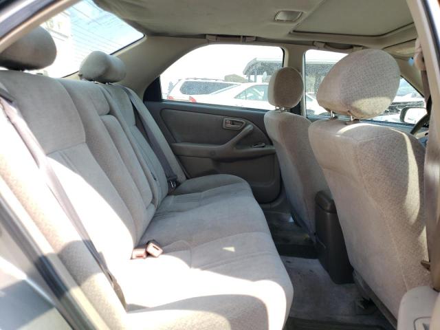 Photo 10 from auction – 2000 TOYOTA CAMRY LE with VIN 4T1BF28K9YU092380