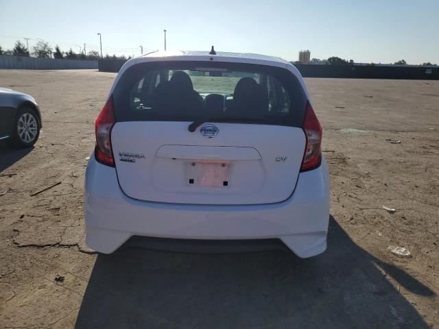 Снимка 6 от търг – 2017 NISSAN VERSA NOTE с VIN 3N1CE2CP5HL358750