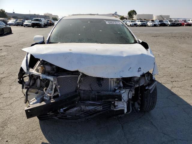 Photo 5 from auction – 2010 TOYOTA COROLLA BA with VIN JTDBU4EE9AJ076577