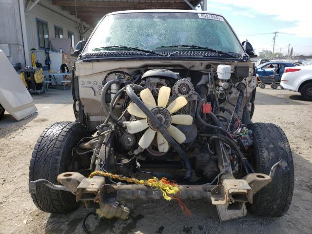 Photo 5 from auction – 2005 CHEVROLET SILVERADO with VIN 1GCHC29U85E120747