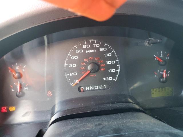 Photo 9 from auction – 2005 FORD F150 with VIN 1FTRF12205KF13514