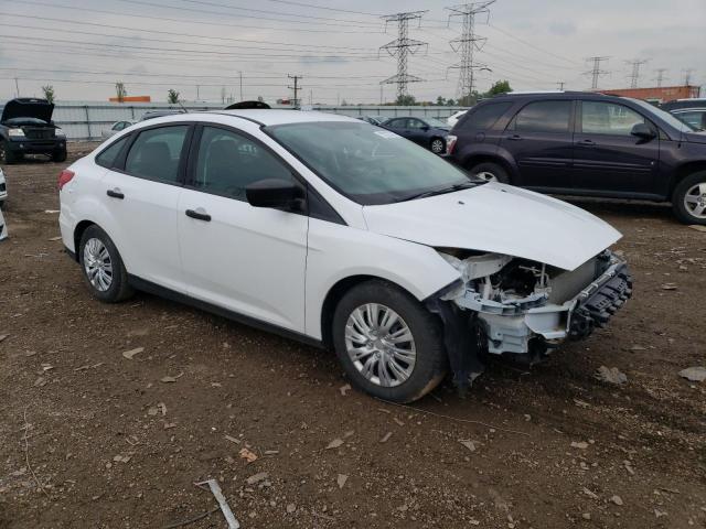 Photo 4 from auction – 2016 FORD FOCUS S with VIN 1FADP3E28GL324353