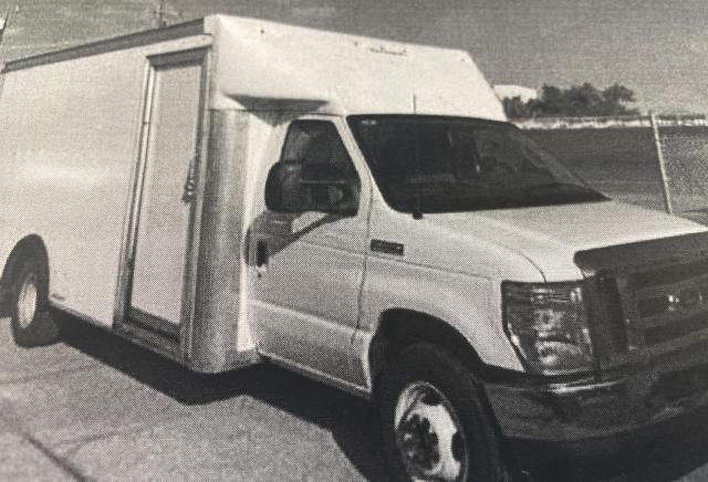 FORD ECONOLINE 2023 with VIN 1FDWE3FK5PDD10343 - Photo from auction