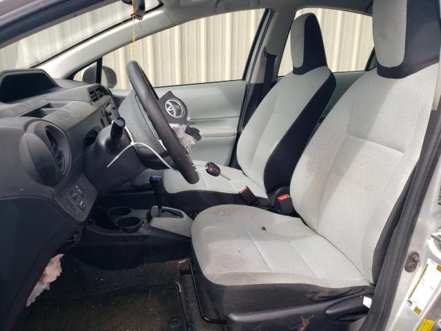 Photo 7 from auction – 2013 TOYOTA PRIUS C with VIN JTDKDTB36D1547411