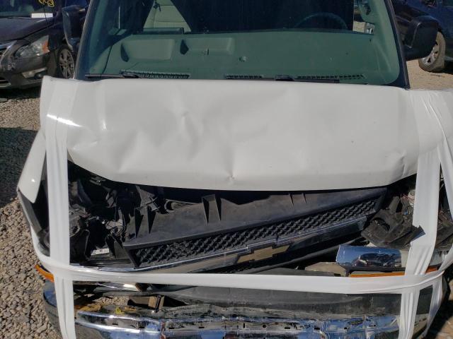 Photo 12 from auction – 2017 CHEVROLET EXPRESS G2 with VIN 1GCWGAFF3H1165098