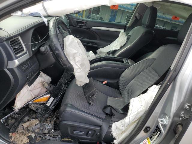 Photo 7 from auction – 2017 TOYOTA HIGHLANDER with VIN 5TDZZRFHXHS199713