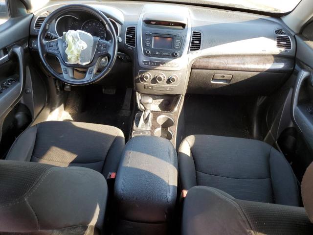 Photo 8 from auction – 2014 KIA SORENTO LX with VIN 5XYKTCA67EG483931