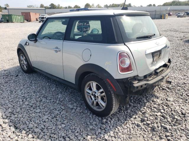Снимка 2 от търг – 2011 MINI COOPER с VIN WMWSU3C52BT184314