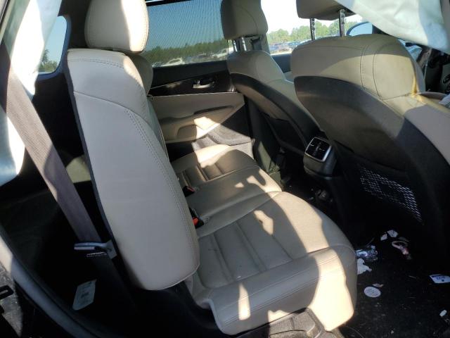 Photo 11 from auction – 2017 KIA SORENTO EX with VIN 5XYPH4A52HG307569