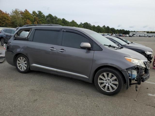 Photo 4 from auction – 2011 TOYOTA SIENNA XLE with VIN 5TDDK3DC1BS024535