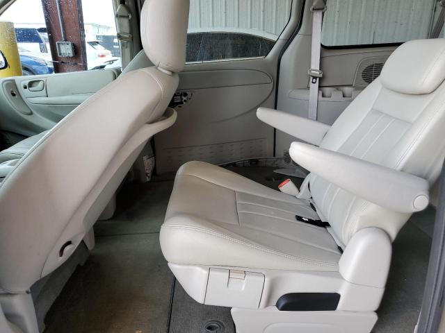Photo 11 from auction – 2005 CHRYSLER TOWN & COU with VIN 2C4GP54L55R508053