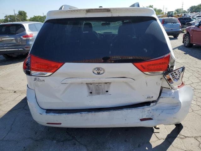 Photo 6 from auction – 2012 TOYOTA SIENNA XLE with VIN 5TDYK3DC1CS243885