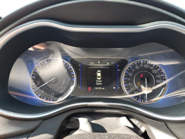 Photo 9 from auction – 2015 CHRYSLER 200 LIMITE with VIN 1C3CCCAB5FN559517
