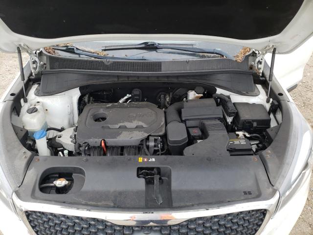 Photo 12 from auction – 2016 KIA SORENTO LX with VIN 5XYPG4A37GG072893