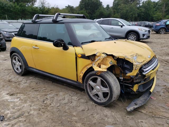 Photo 4 from auction – 2007 MINI COOPER with VIN WMWMF33547TT54330