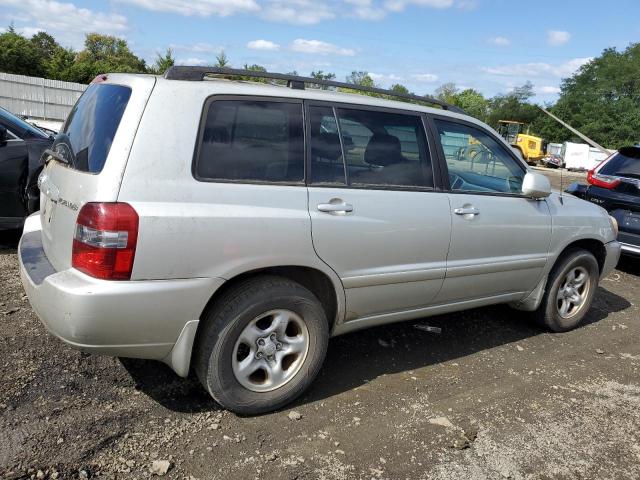 Photo 3 from auction – 2004 TOYOTA HIGHLANDER with VIN JTEGD21A340081406