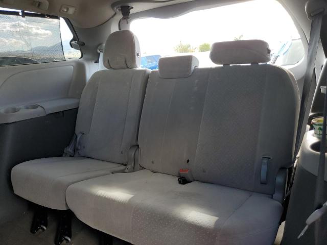 Photo 10 from auction – 2017 TOYOTA SIENNA LE with VIN 5TDKZ3DC3HS808095