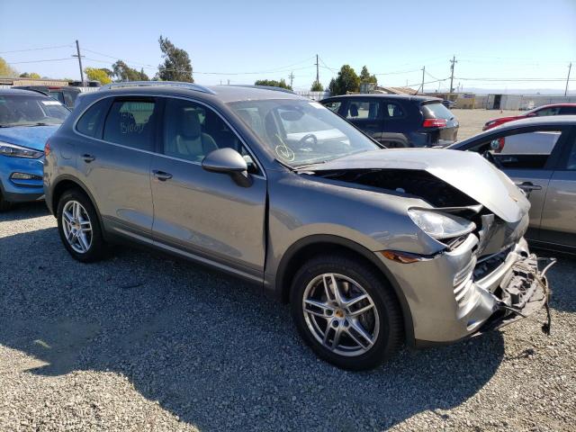 Photo 4 from auction – 2014 PORSCHE CAYENNE with VIN WP1AA2A25ELA94555