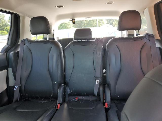 Photo 10 from auction – 2023 KIA CARNIVAL with VIN KNDNB4H39P6191351