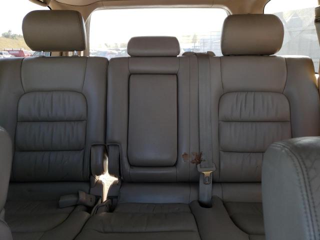 Photo 10 from auction – 2000 LEXUS LX 470 with VIN JT6HT00W2Y0126751