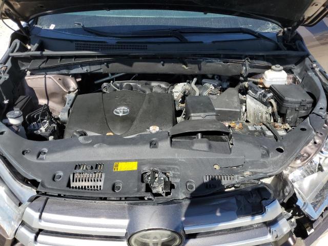 Photo 12 from auction – 2019 TOYOTA HIGHLANDER with VIN 5TDBZRFHXKS945702