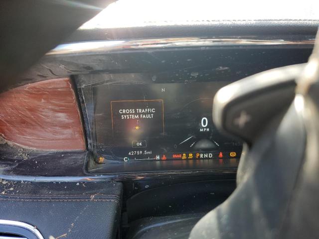Photo 9 from auction – 2020 LINCOLN NAVIGATOR with VIN 5LMJJ2LT4LEL15404