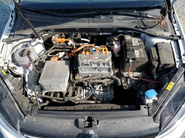 Photo 11 from auction – 2017 VOLKSWAGEN E-GOLF SE with VIN WVWKR7AU7HW950826