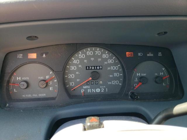 Photo 9 from auction – 2001 MERCURY GRAND MARQ with VIN 2MEFM75W21X677699
