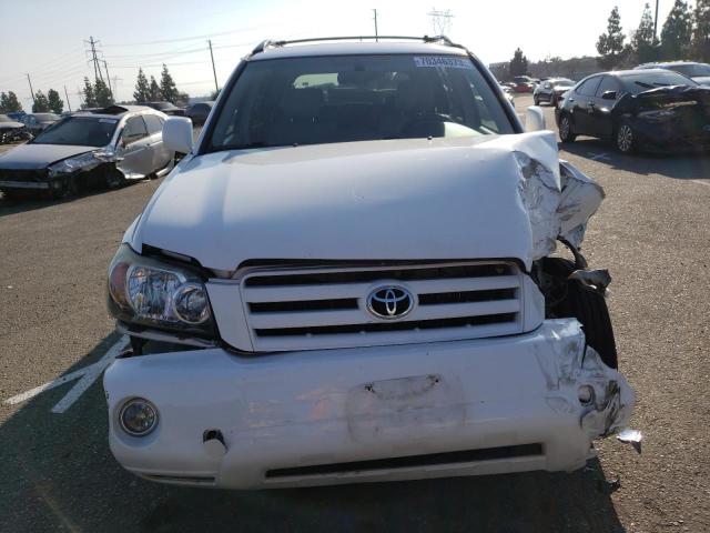 Foto 5 de la subasta – 2005 TOYOTA HIGHLANDER con VIN JTEDP21A050049038