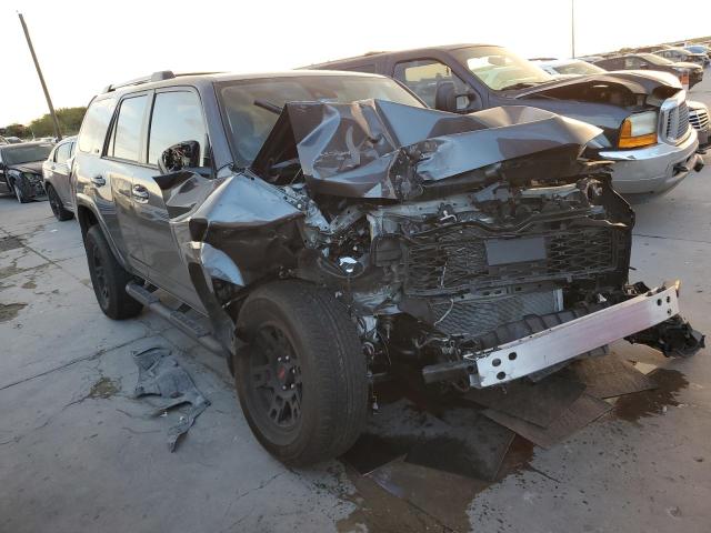 Photo 4 from auction – 2023 TOYOTA 4RUNNER SE with VIN JTEMU5JR7P6151534