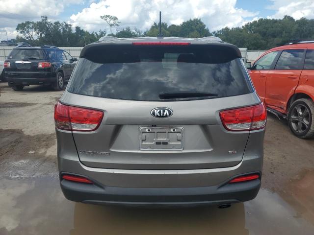 Photo 6 from auction – 2016 KIA SORENTO LX with VIN 5XYPG4A38GG181525