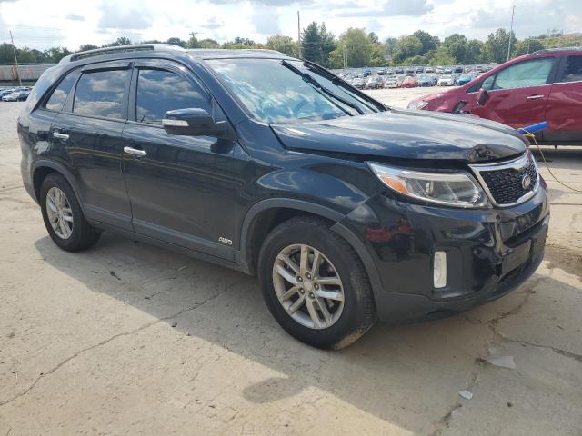 Photo 4 from auction – 2014 KIA SORENTO LX with VIN 5XYKTCA66EG456008