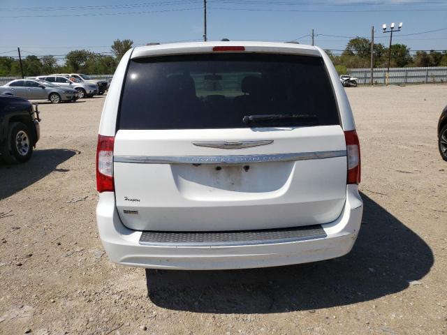 Photo 6 from auction – 2014 CHRYSLER TOWN & COU with VIN 2C4RC1BG4ER442341