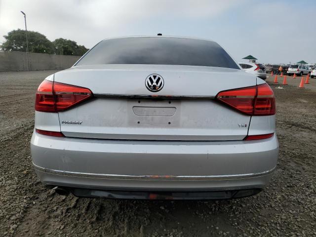 Photo 6 from auction – 2016 VOLKSWAGEN PASSAT with VIN 1VWAT7A30GC054305