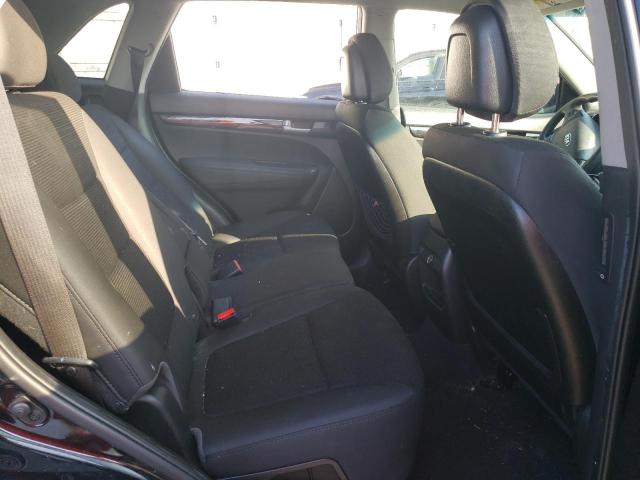 Photo 11 from auction – 2015 KIA SORENTO LX with VIN 5XYKT3A68FG567161