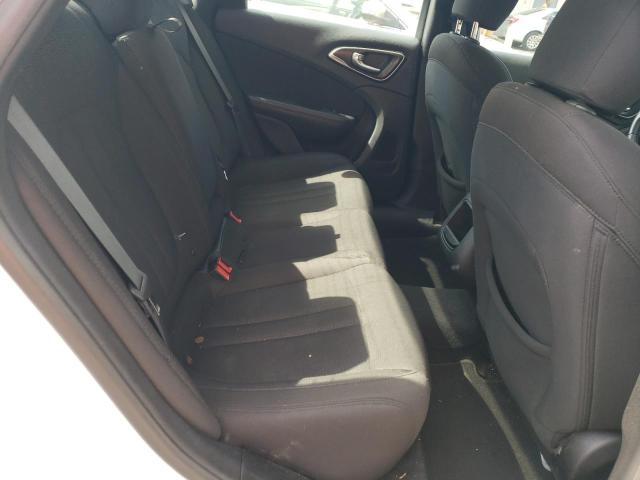 Photo 10 from auction – 2015 CHRYSLER 200 LIMITE with VIN 1C3CCCAB0FN689933