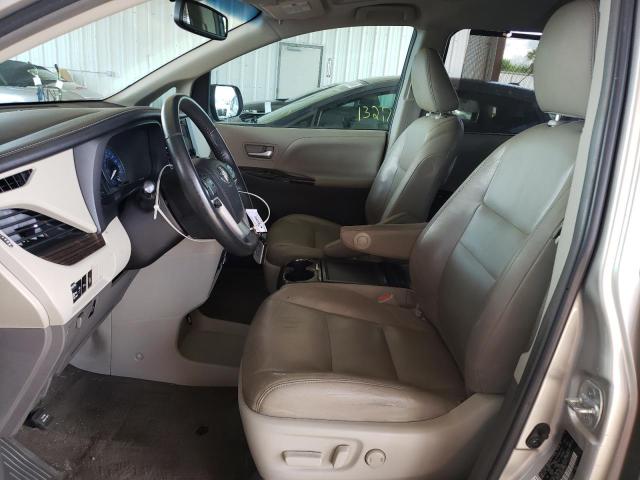 Photo 7 from auction – 2017 TOYOTA SIENNA XLE with VIN 5TDYZ3DC2HS789825