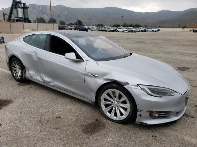 Photo 4 from auction – 2016 TESLA MODEL S with VIN 5YJSA1E29GF172691