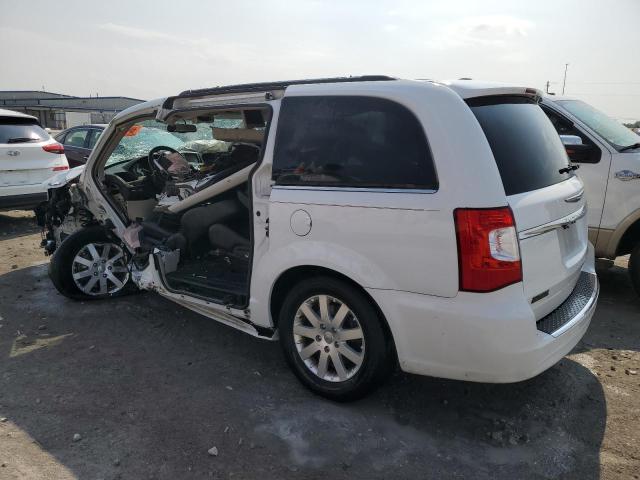 Photo 2 from auction – 2016 CHRYSLER TOWN & COU with VIN 2C4RC1BG2GR222215