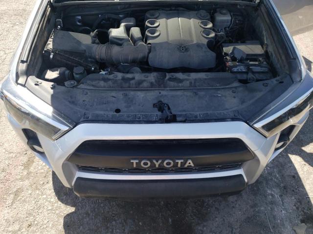 Photo 11 from auction – 2019 TOYOTA 4RUNNER SR with VIN JTEBU5JR9K5615610