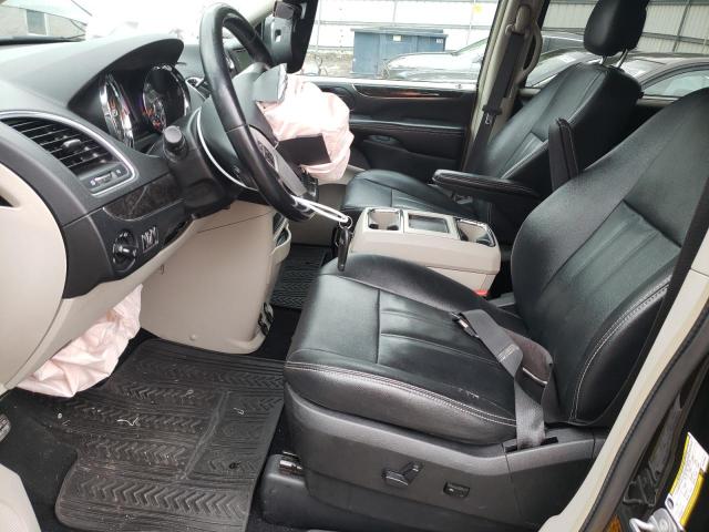 Photo 7 from auction – 2015 CHRYSLER TOWN & COU with VIN 2C4RC1BG4FR727882