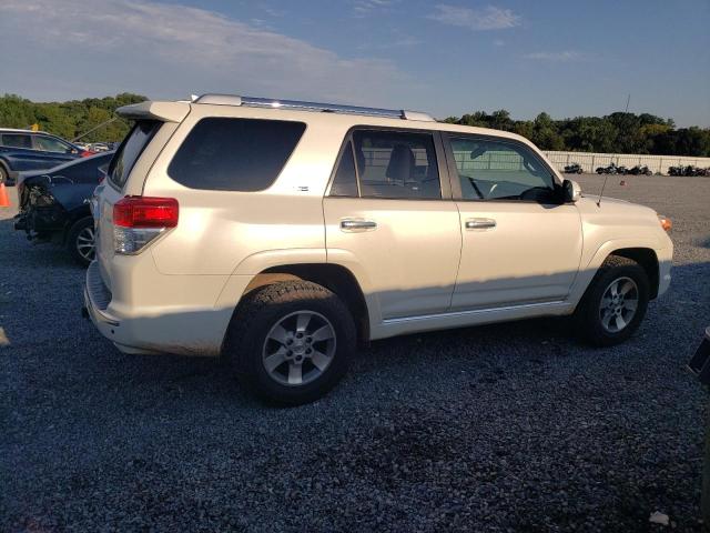 Photo 3 from auction – 2011 TOYOTA 4RUNNER SR with VIN JTEZU5JR3B5025059