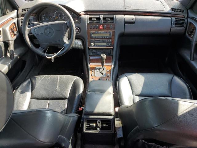 Photo 8 from auction – 1997 MERCEDES-BENZ E 320 with VIN WDBJF55F8VJ030070