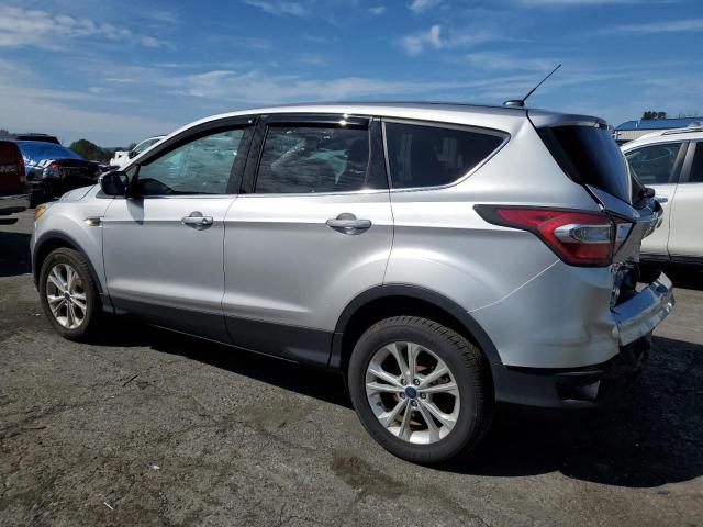 Photo 2 from auction – 2017 FORD ESCAPE SE with VIN 1FMCU9GD8HUB37590