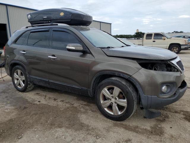 Photo 4 from auction – 2013 KIA SORENTO EX with VIN 5XYKU3A67DG337783
