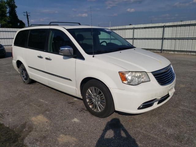 Photo 4 from auction – 2013 CHRYSLER TOWN & COU with VIN 2C4RC1CG2DR621975