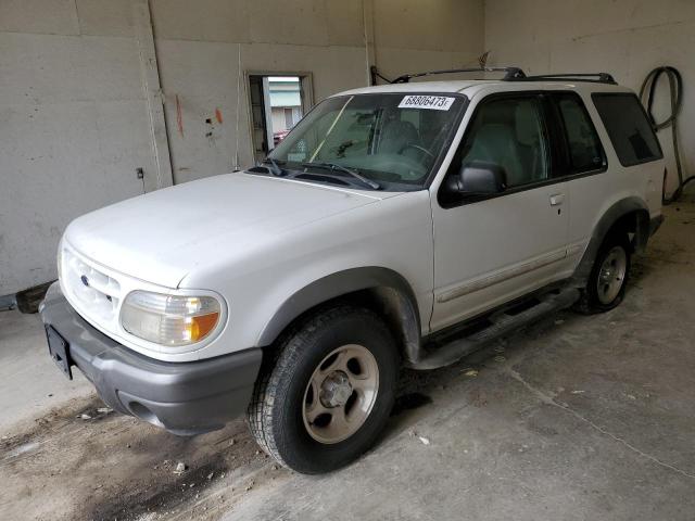 FORD EXPLORER S 2000 with VIN 1FMYU70E4YUA93780 - Photo from auction